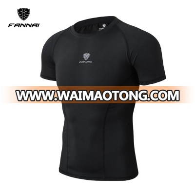 Whosale Fashionable Gym Fitness Wear Body Fit T Shirts With Great Stretch For Men